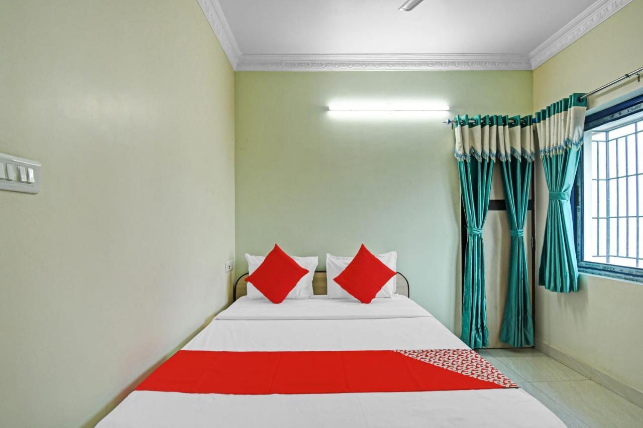 כלכותה Oyo Flagship 84655 S S Guest House מראה חיצוני תמונה