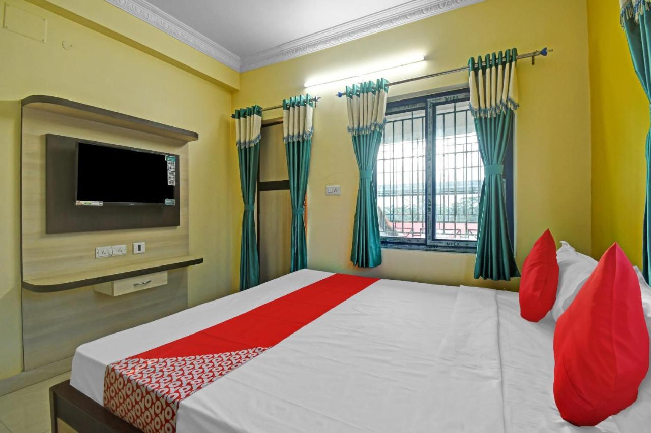 כלכותה Oyo Flagship 84655 S S Guest House מראה חיצוני תמונה