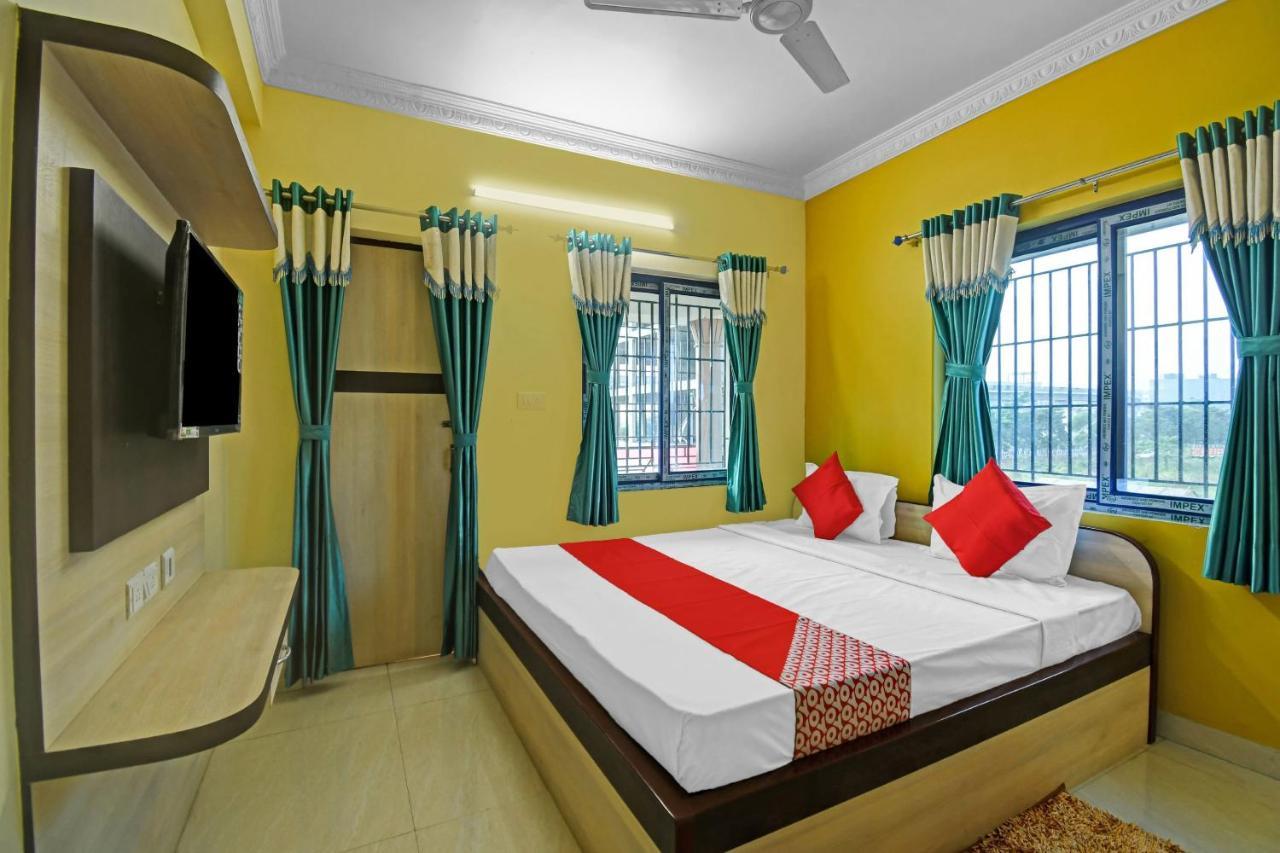 כלכותה Oyo Flagship 84655 S S Guest House מראה חיצוני תמונה