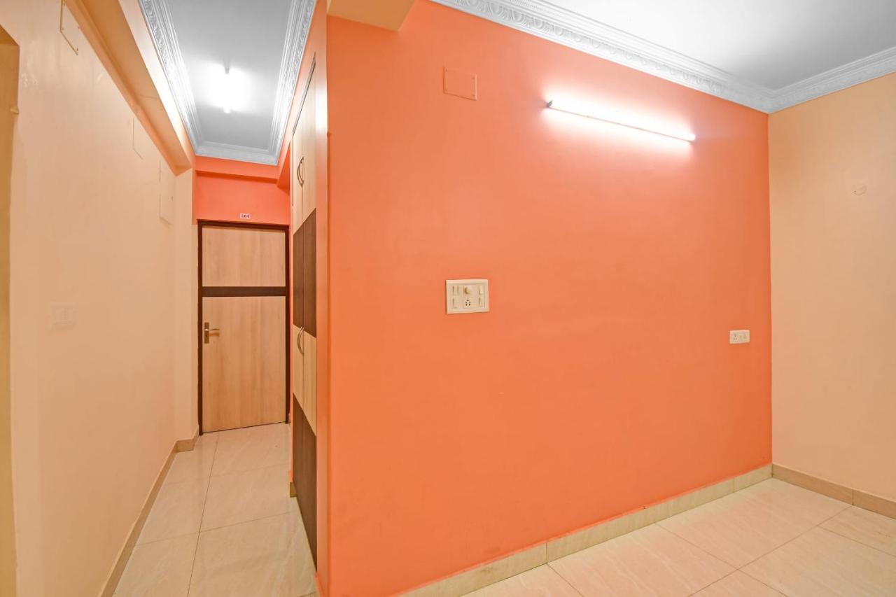 כלכותה Oyo Flagship 84655 S S Guest House מראה חיצוני תמונה