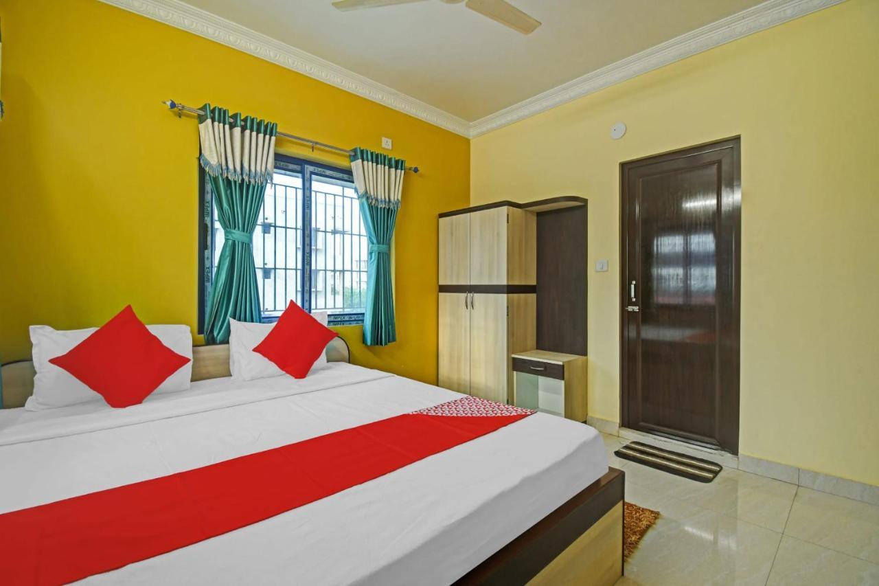 כלכותה Oyo Flagship 84655 S S Guest House מראה חיצוני תמונה